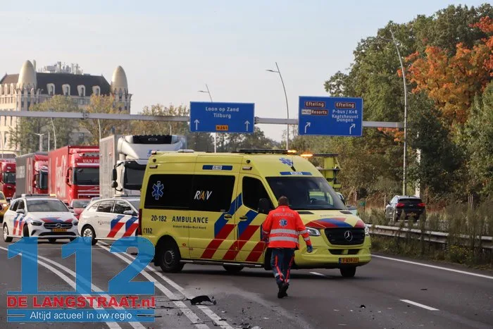 Auto valt stil op rijbaan: twee gewonden bij botsing op Midden-Brabantweg in Kaatsheuvel 13 Auto valt stil op rijbaan: twee gewonden bij botsing op Midden-Brabantweg in Kaatsheuvel 112 De Langstraat