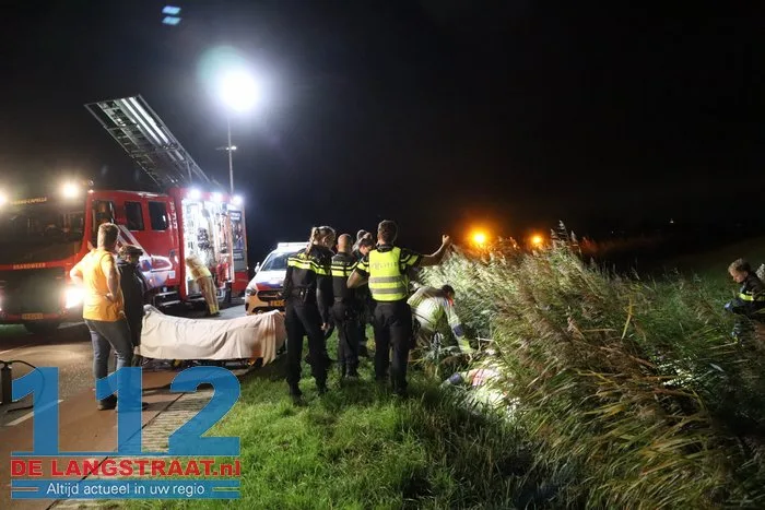 Motorrijder belandt in sloot aan de Veerweg in Sprang-Capelle 2 Motorrijder belandt in sloot aan de Veerweg in Sprang-Capelle 112 De Langstraat