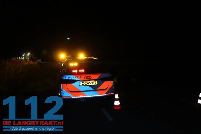 Motorrijder belandt in sloot aan de Veerweg in Sprang-Capelle 9 Motorrijder belandt in sloot aan de Veerweg in Sprang-Capelle 112 De Langstraat