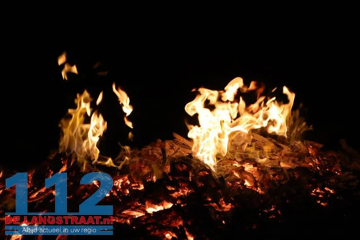 Buitenbrand aan de Zuiderkanaalweg in Sprang-Capelle 2 Buitenbrand aan de Zuiderkanaalweg in Sprang-Capelle 112 De Langstraat