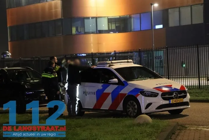 Bestelbus van OTTO Work Force in brand gestoken Waalwijk 17 Bestelbus van OTTO Work Force in brand gestoken Waalwijk 112 De Langstraat