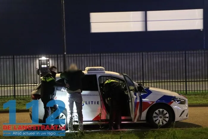 Bestelbus van OTTO Work Force in brand gestoken Waalwijk 19 Bestelbus van OTTO Work Force in brand gestoken Waalwijk 112 De Langstraat