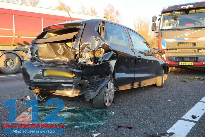 Dagje Efteling met opa en oma eindigt met een klap, botsende automobilist raakt gewond 5 Dagje Efteling met opa en oma eindigt met een klap, botsende automobilist raakt gewond 112 De Langstraat