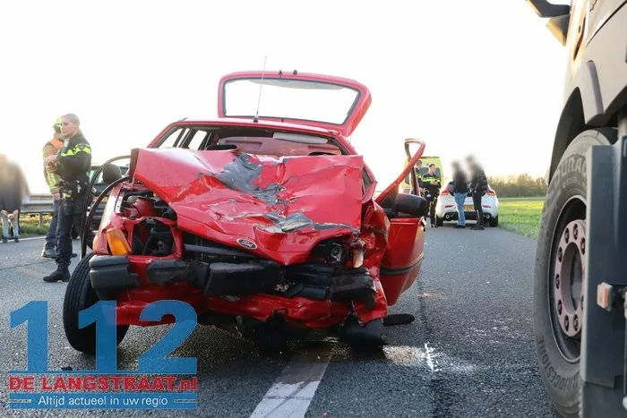 Dagje Efteling met opa en oma eindigt met een klap, botsende automobilist raakt gewond 10 Dagje Efteling met opa en oma eindigt met een klap, botsende automobilist raakt gewond 112 De Langstraat
