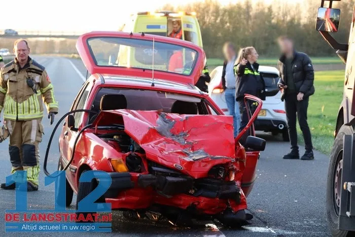 Dagje Efteling met opa en oma eindigt met een klap, botsende automobilist raakt gewond 13 Dagje Efteling met opa en oma eindigt met een klap, botsende automobilist raakt gewond 112 De Langstraat