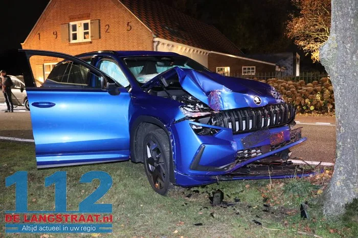 Oudere man gewond door botsing met twee auto’s Kaatsheuvel 112 De Langstraat