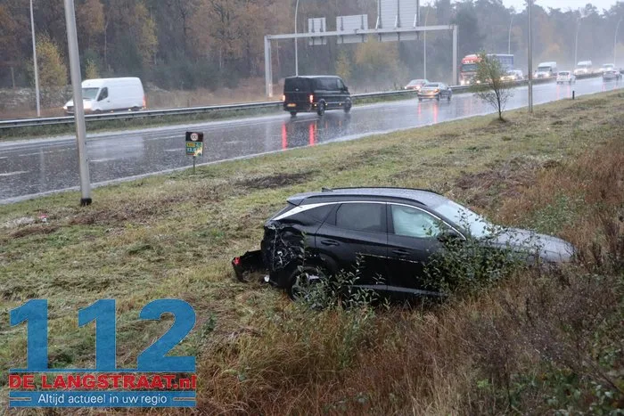 Hagel zorgt voor gevaarlijke situaties en twee crashes op N261 Kaatsheuvel 112 De Langstraat