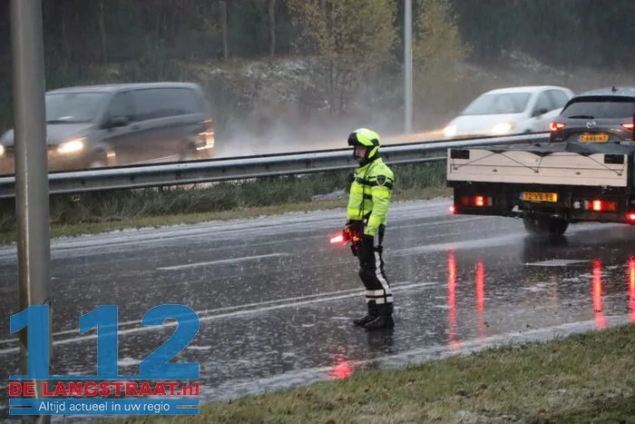Hagel zorgt voor gevaarlijke situaties en twee crashes op N261 Kaatsheuvel 112 De Langstraat