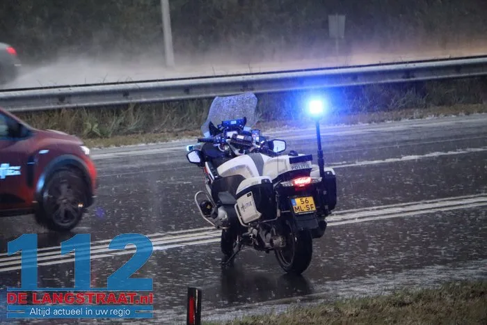 Hagel zorgt voor gevaarlijke situaties en twee crashes op N261 Kaatsheuvel 112 De Langstraat