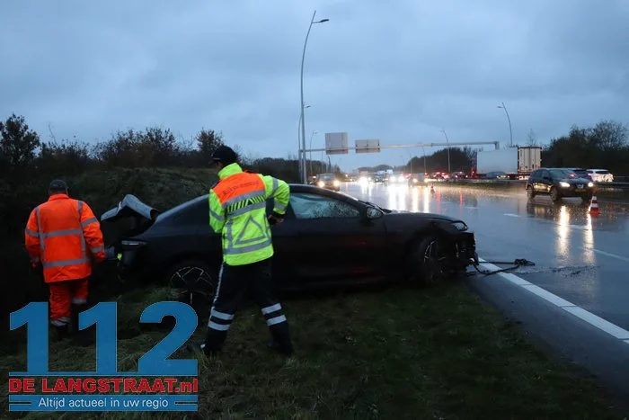 Hagel zorgt voor gevaarlijke situaties en twee crashes op N261 Kaatsheuvel 112 De Langstraat