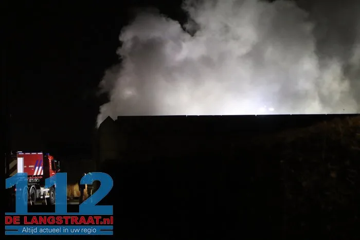 Veel rook bij brand in berg afval 112 De Langstraat
