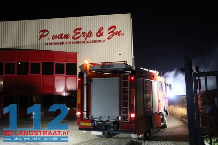 Veel rook bij brand in berg afval 112 De Langstraat