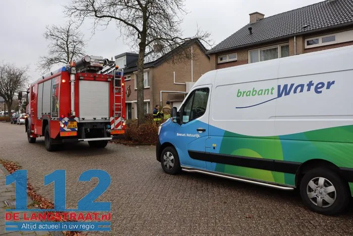 Afgebroken waterkraan zorgt voor flinke wateroverlast in Loon op Zand 9 Afgebroken waterkraan zorgt voor flinke wateroverlast in Loon op Zand 112 De Langstraat