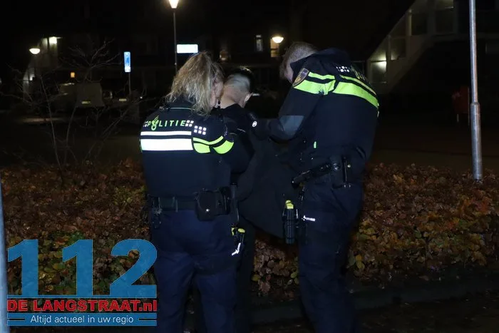 Gevaarlijke automobilist klemgereden na wilde rit door Waalwijk 112 De Langstraat