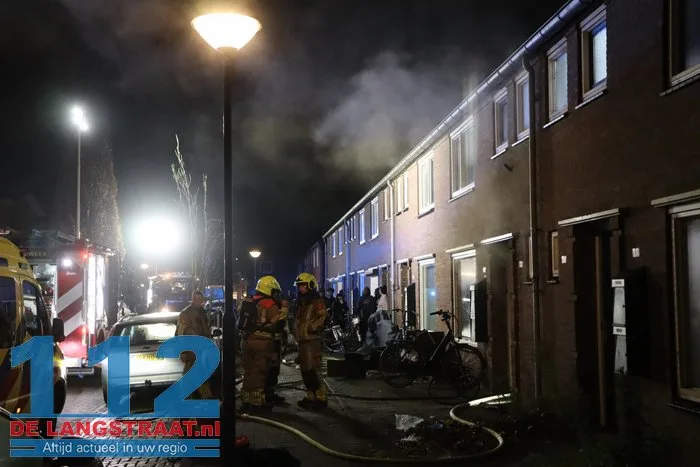 Veel rook bij woningbrand Waalwijk 112 De Langstraat