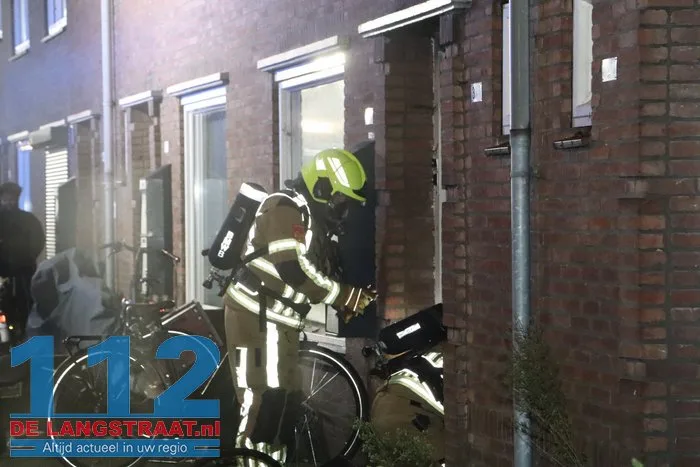 Veel rook bij woningbrand Waalwijk 112 De Langstraat