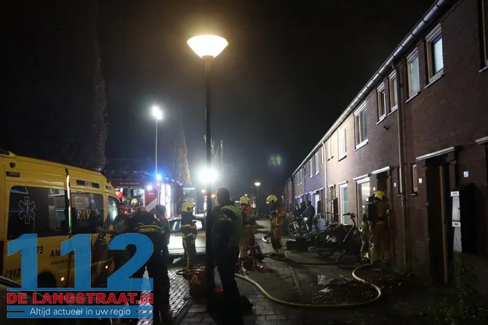 Veel rook bij woningbrand Waalwijk 112 De Langstraat
