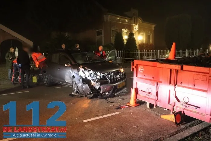 Vrouw raakt gewond na aanrijding met container Heistraat Sprang-Capelle 112 De Langstraat