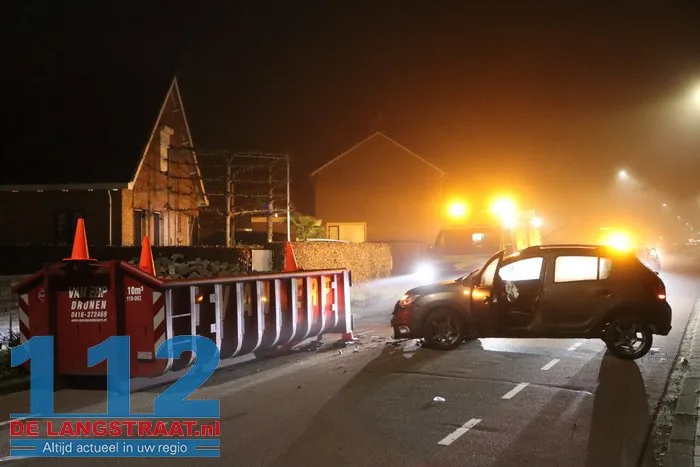Vrouw raakt gewond na aanrijding met container Heistraat Sprang-Capelle 112 De Langstraat