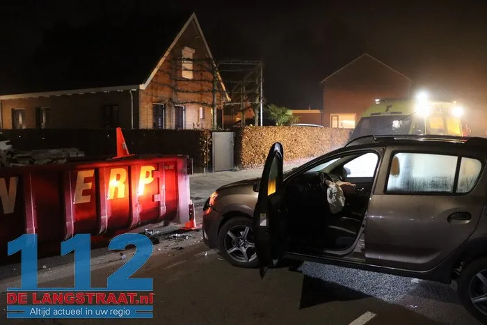 Vrouw raakt gewond na aanrijding met container Heistraat Sprang-Capelle 112 De Langstraat