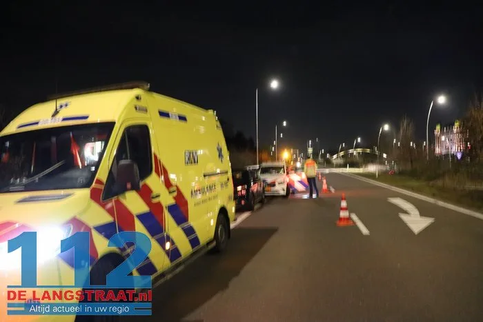 Twee auto’s botsen op Midden-Brabantweg vlakbij Efteling 6 Twee auto’s botsen op Midden-Brabantweg vlakbij Efteling 112 De Langstraat