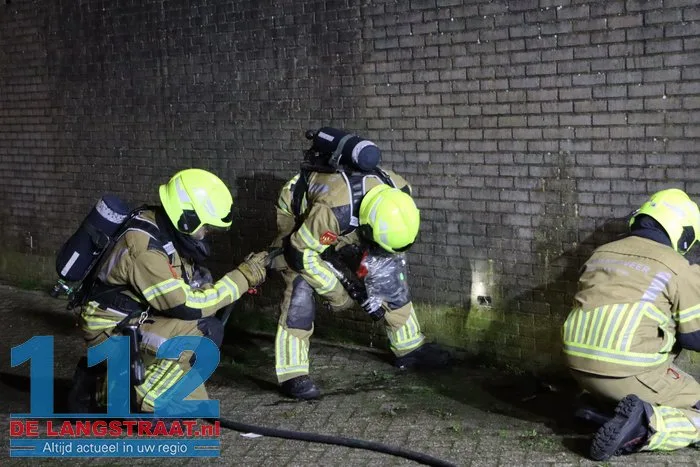 Kleine brand in garagebox in Dongen door brandend vuurwerk 112 De Langstraat
