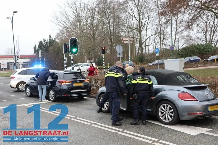 Dronken automobiliste veroorzaakt aanrijding Mozartlaan Waalwijk 112 De Langstraat