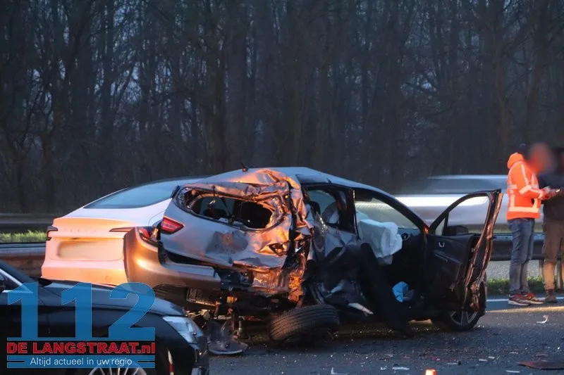 Flinke aanrijding op de A59 Waspik 112 De Langstraat