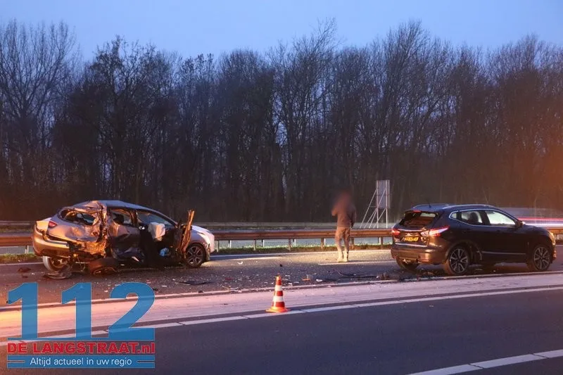 Flinke aanrijding op de A59 Waspik 112 De Langstraat