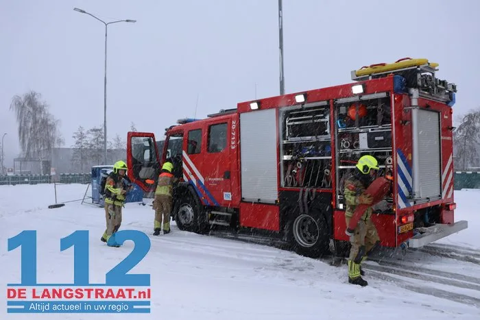 Grote restafval container in brand milieustraat Loon op Zand 112 De Langstraat