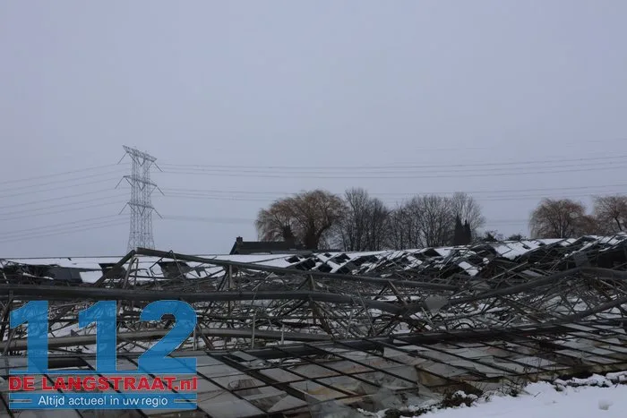 Kassen bezwijken onder sneeuw, levenswerk van Ilyas na 47 jaar verwoest 112 De Langstraat