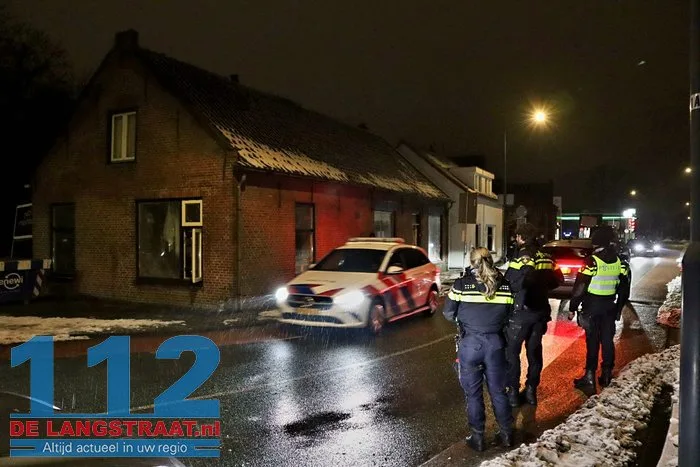 Arrestatieteam treft werkende cocaïnewasserij aan in Sprang-Capelle 21 Arrestatieteam treft werkende cocaïnewasserij aan in Sprang-Capelle 112 De Langstraat