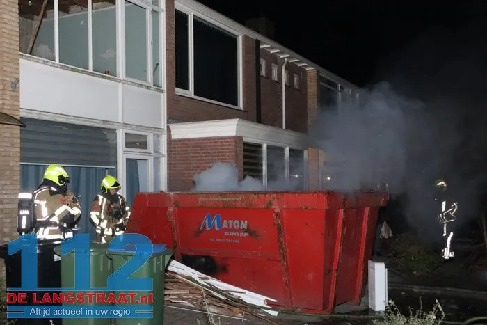 Brand in bouwcontainer Willem de Zwijgerlaan Kaatsheuvel 7 Brand in bouwcontainer Willem de Zwijgerlaan Kaatsheuvel 112 De Langstraat