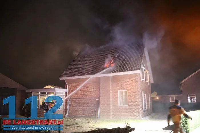 Uitslaande brand in woning Heistraat Sprang-Capelle 112 De Langstraat