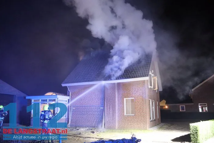 Uitslaande brand in woning Heistraat Sprang-Capelle 112 De Langstraat