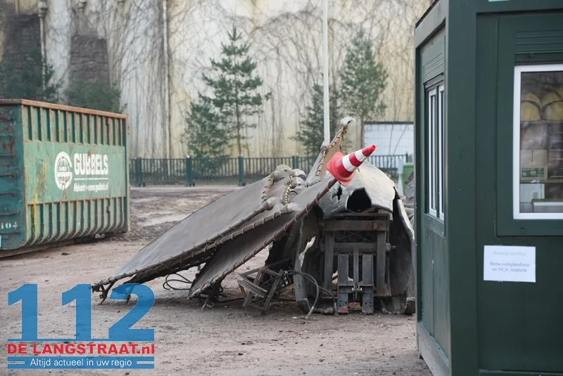 Brand bij Efteling tijdens sloopwerkzaamheden Ravelijn 112 De Langstraat