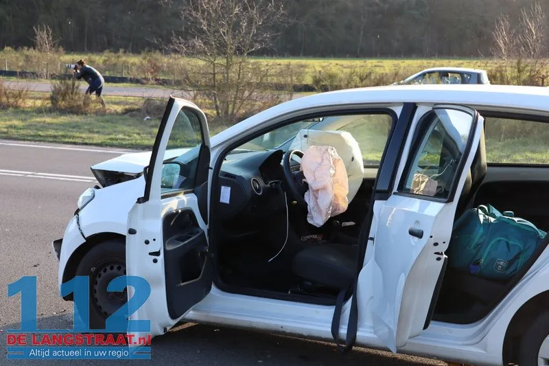 Auto’s botsen op Midden-Brabantweg in Loon op Zand, file tot aan de Efteling 112 De Langstraat