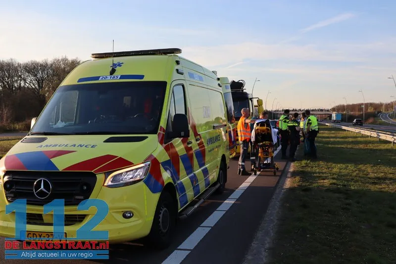 Auto’s botsen op Midden-Brabantweg in Loon op Zand, file tot aan de Efteling 112 De Langstraat