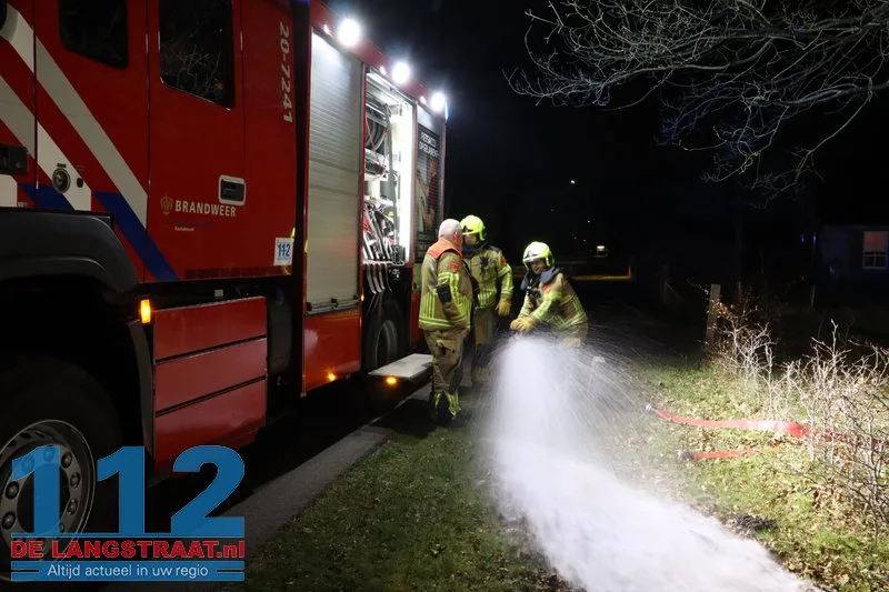 Grote brand in boerderij met rieten dak Loon op Zand 112 De Langstraat