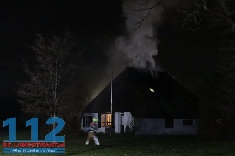 Grote brand in boerderij met rieten dak Loon op Zand 112 De Langstraat