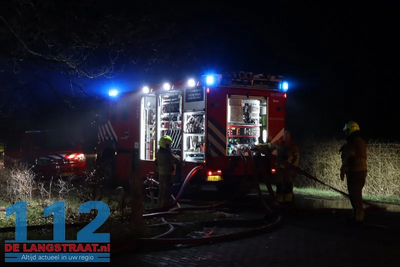Grote brand in boerderij met rieten dak Loon op Zand 112 De Langstraat
