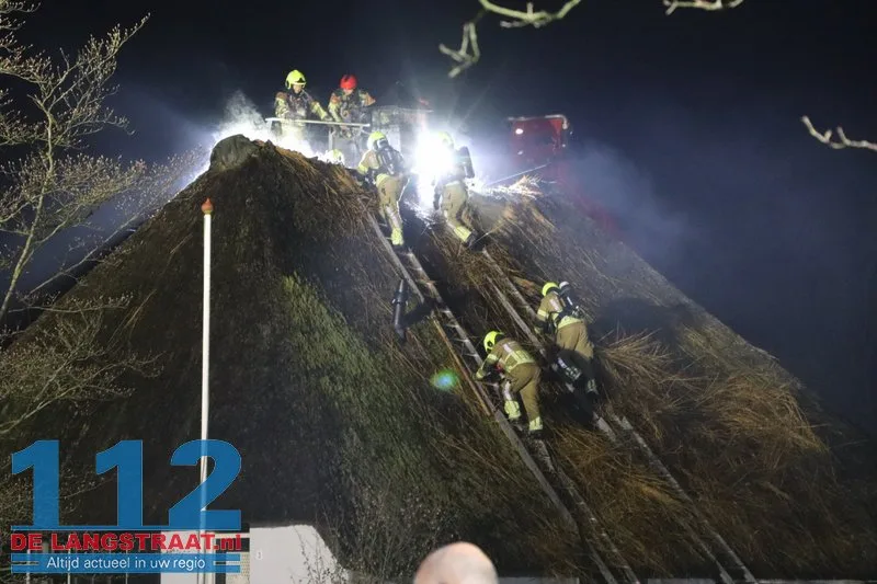 Grote brand in boerderij met rieten dak Loon op Zand 112 De Langstraat