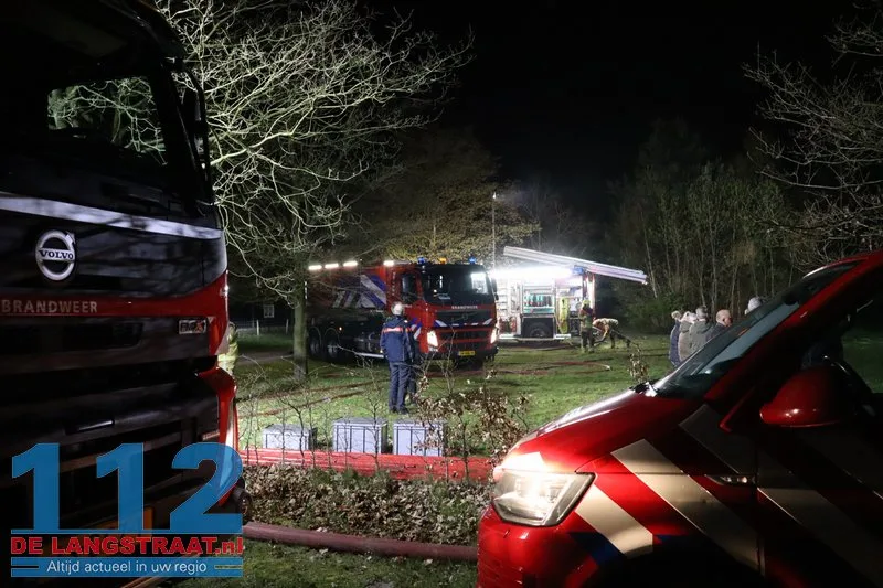 Grote brand in boerderij met rieten dak Loon op Zand 112 De Langstraat