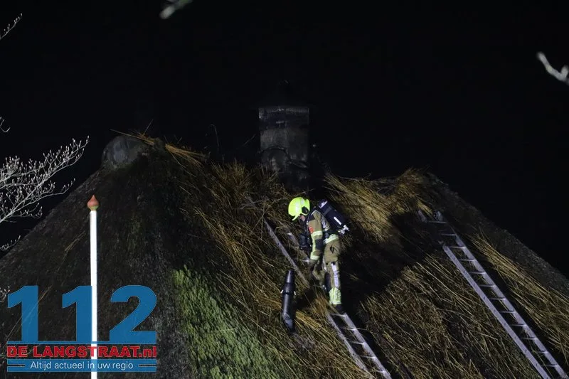 Grote brand in boerderij met rieten dak Loon op Zand 112 De Langstraat