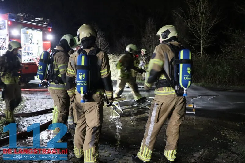 Grote brand in boerderij met rieten dak Loon op Zand 112 De Langstraat
