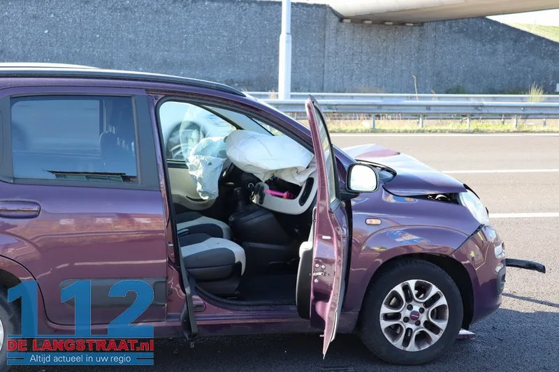 Dagje Efteling eindigt in ravage op A59: Drie auto's betrokken bij kettingbotsing 112 De Langstraat