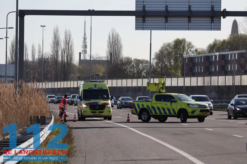 Dagje Efteling eindigt in ravage op A59: Drie auto's betrokken bij kettingbotsing 112 De Langstraat
