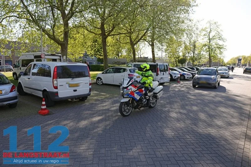 Politiecontrole escaleert volledig: Pepperspray ingezet bij aanhouding agressieve vrouw Waalwijk 112 De Langstraat