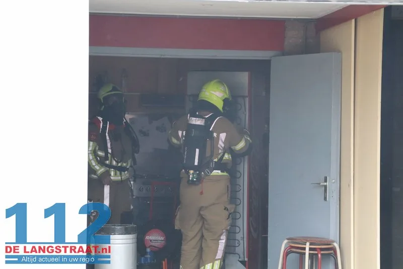 112-Fotograaf ontruimt pand bij brand in Alberdingk Thijmstraat: 'Geen moment getwijfeld' 112 De Langstraat