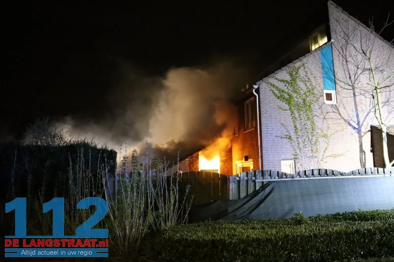 Bewoner door brandweer uit huis gehaald Dongen 112 De Langstraat